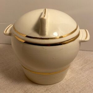 Vintage Triumph American Limoges sugar bowl Hollywood pattern MCM 22K Gold trim